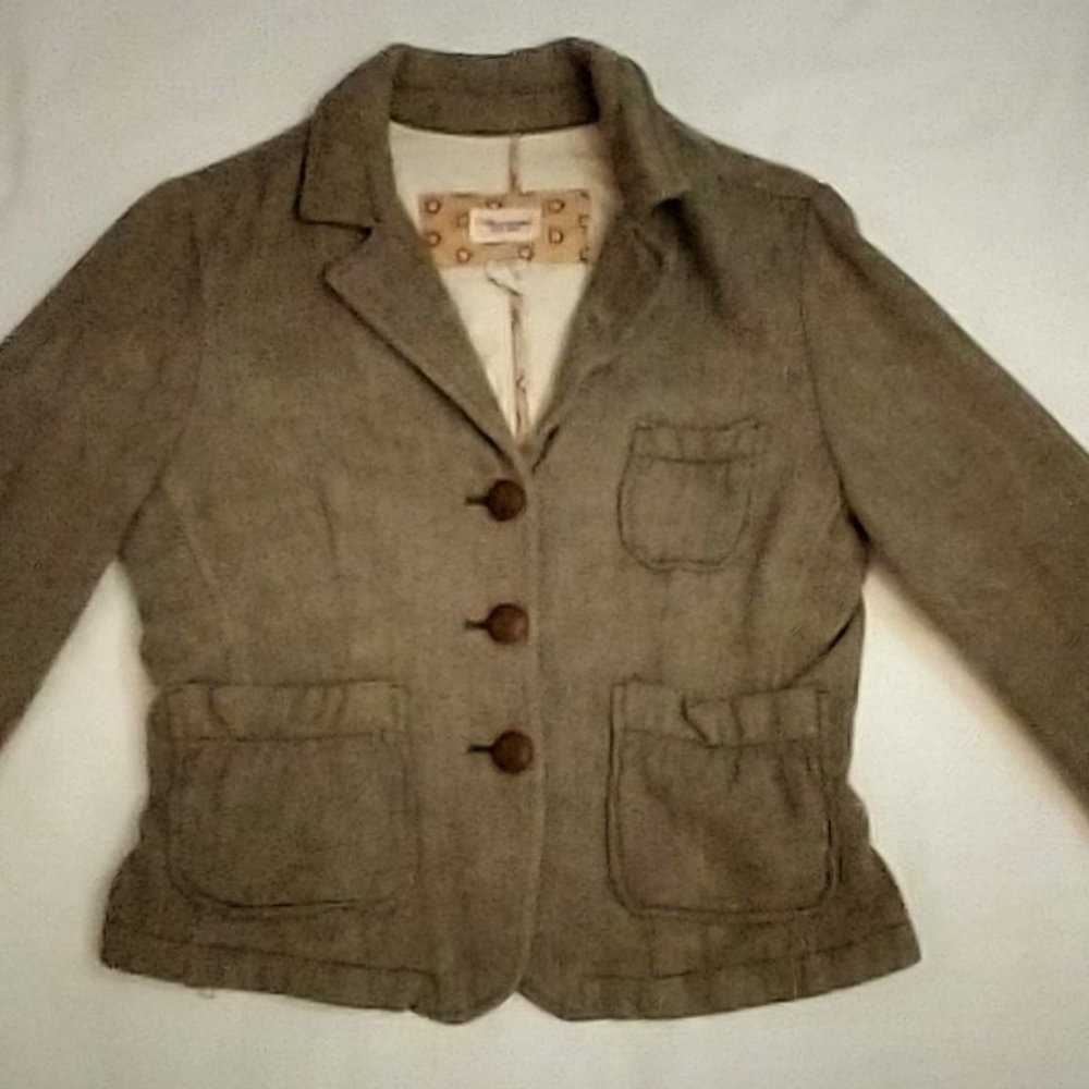 Neutral tweed cropped jacket